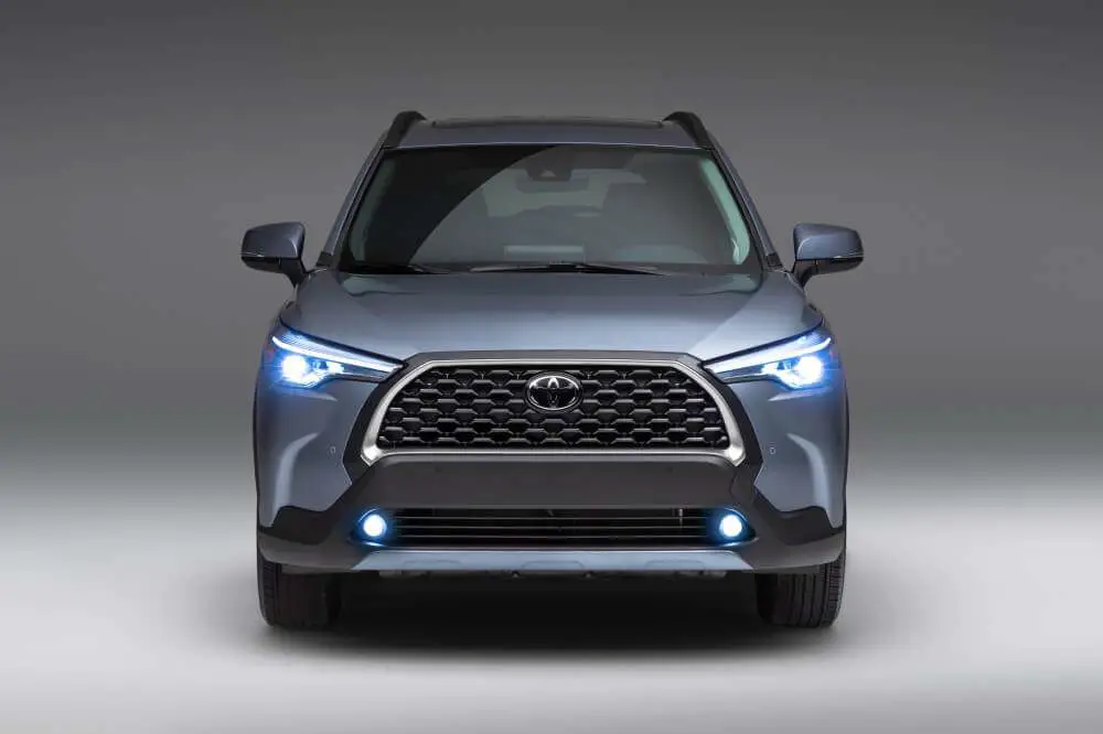 2022 corolla cross preview blue front