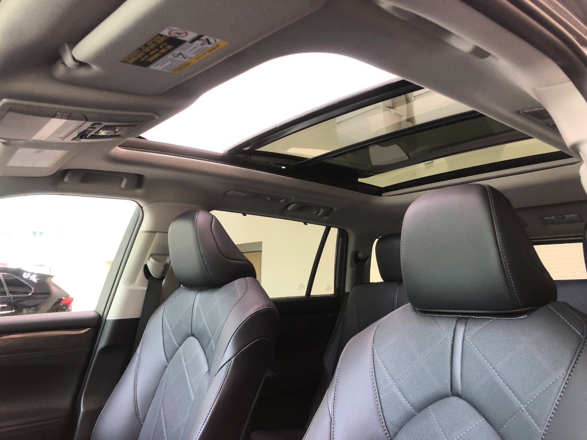 Guide To 2023 Toyota Highlander Configuration & Features evto.ca