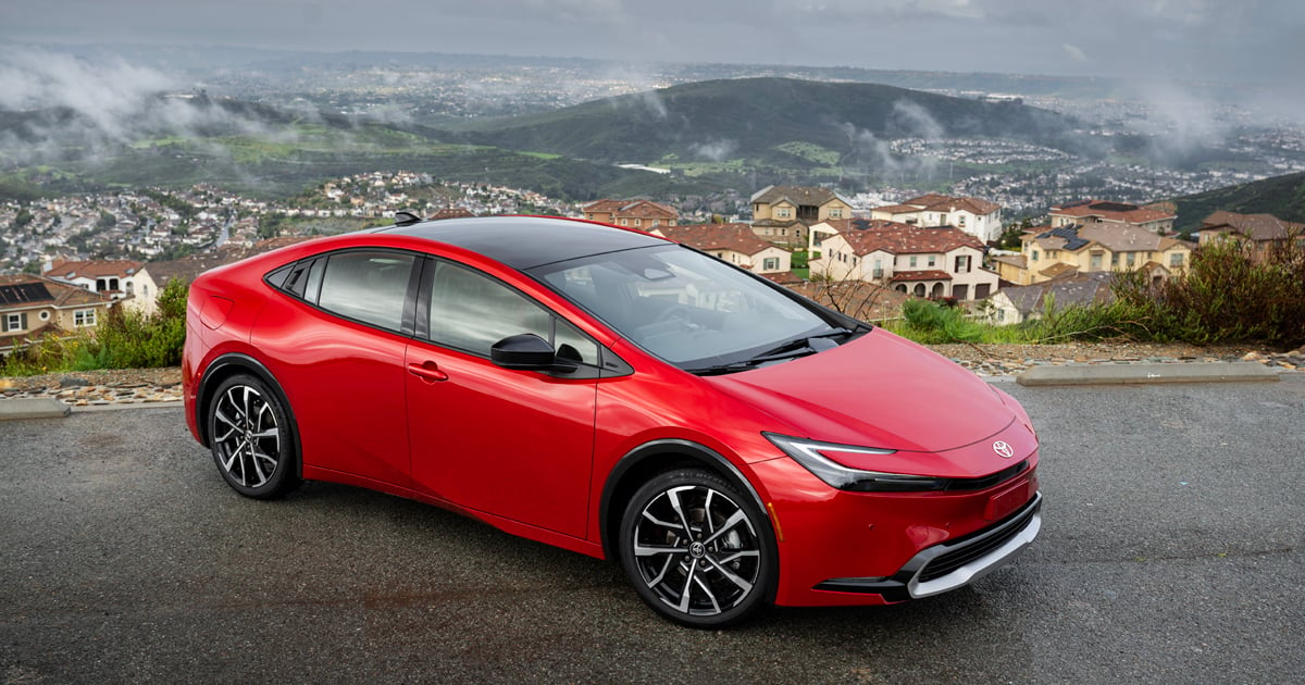 2023-toyota-prius-prime-gets-amped-up-battery,-power-and-price