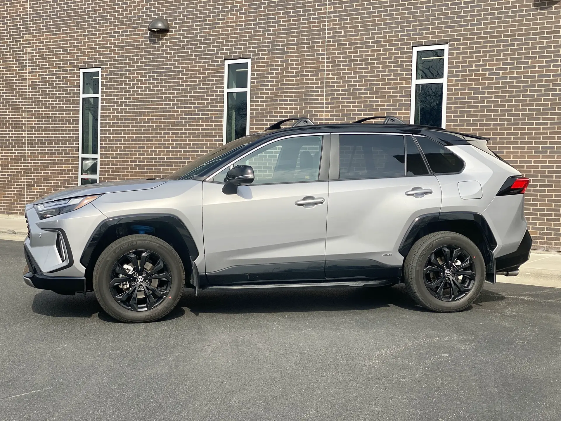 test-drive:-2023-toyota-rav4-hybrid-maintains-lead-over-crossover-rivals