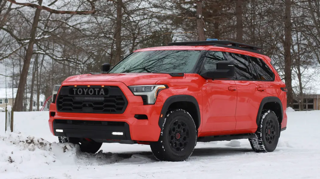 2023-toyota-sequoia-trd-pro-road-test:-looks-promising,-but-struggles-to-compete