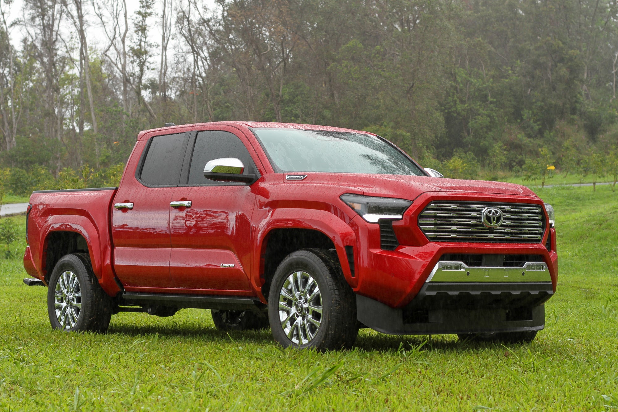 why-the-2024-toyota-tacoma-has-such-a-huge-air-dam