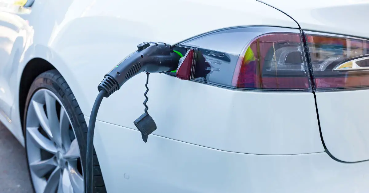 Do-BC-and-Quebec-get-more-EVs-than-the-rest-of-Canada